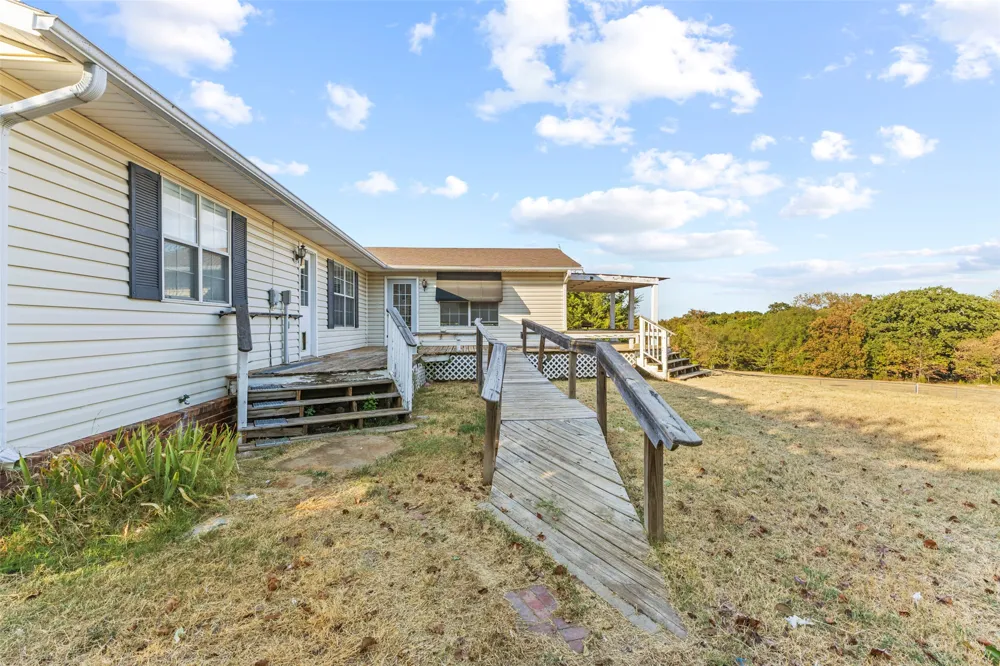 17760 County Road 3518 Ada, OK 74820