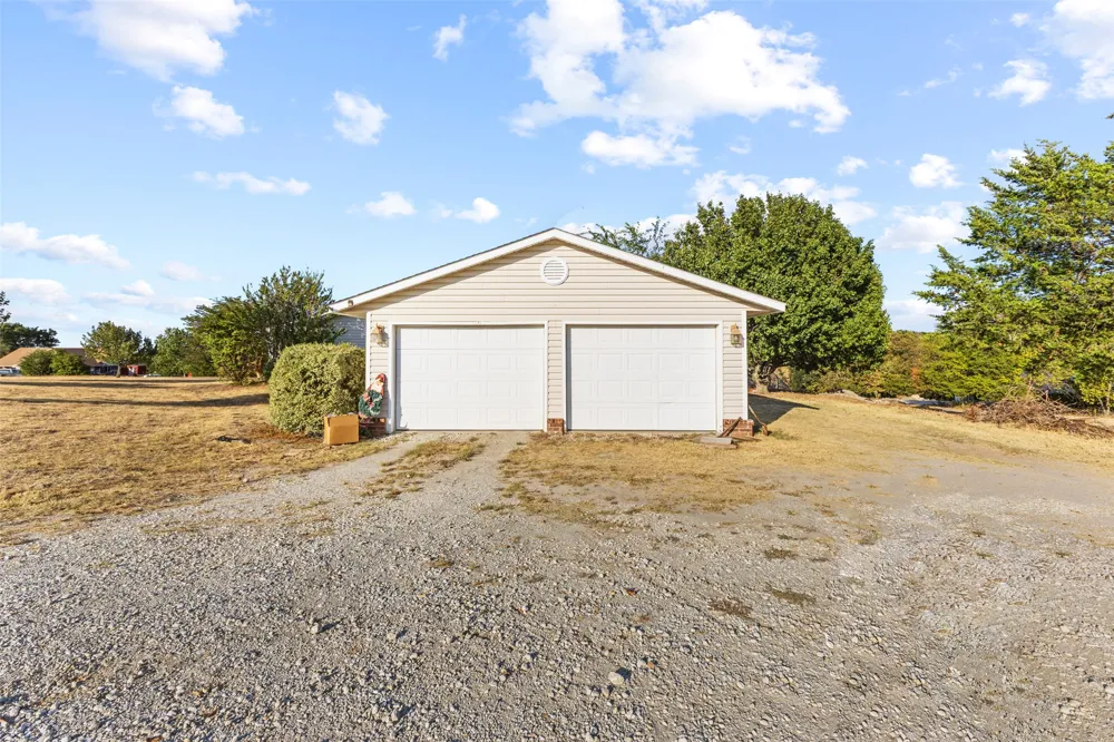 17760 County Road 3518 Ada, OK 74820