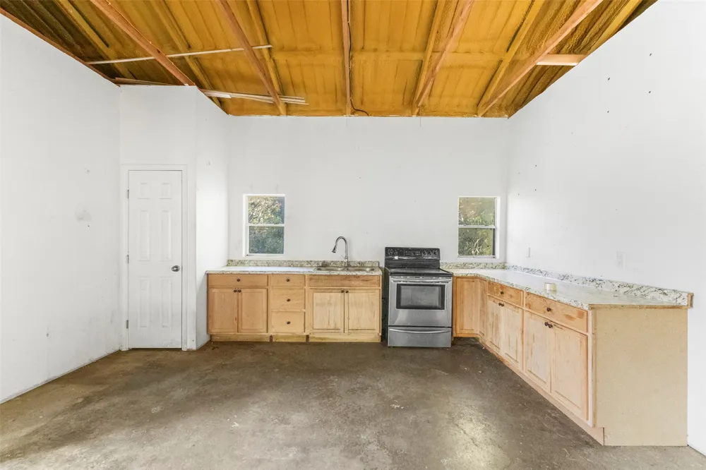 17760 County Road 3518 Ada, OK 74820