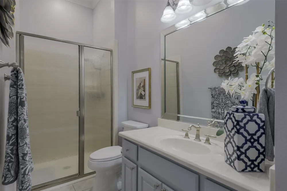 818 Amherst Drive Waxahachie, TX 75165