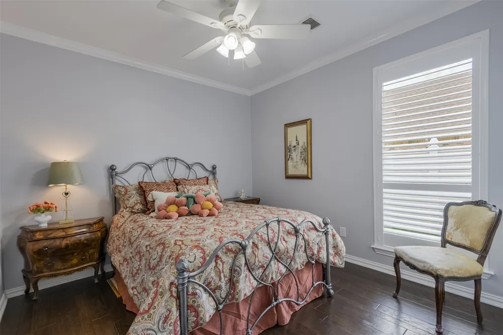 818 Amherst Drive Waxahachie, TX 75165