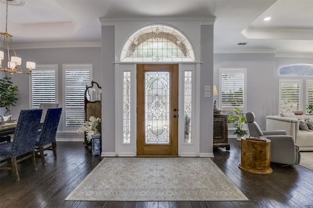 818 Amherst Drive Waxahachie, TX 75165