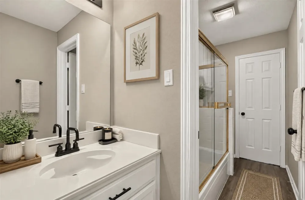 18003 Benchmark Drive Dallas, TX 75252