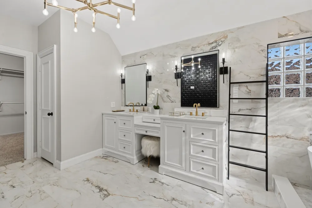18003 Benchmark Drive Dallas, TX 75252