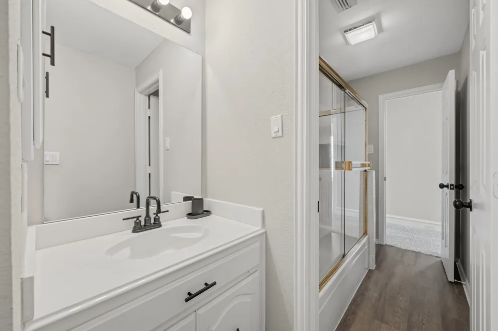 18003 Benchmark Drive Dallas, TX 75252