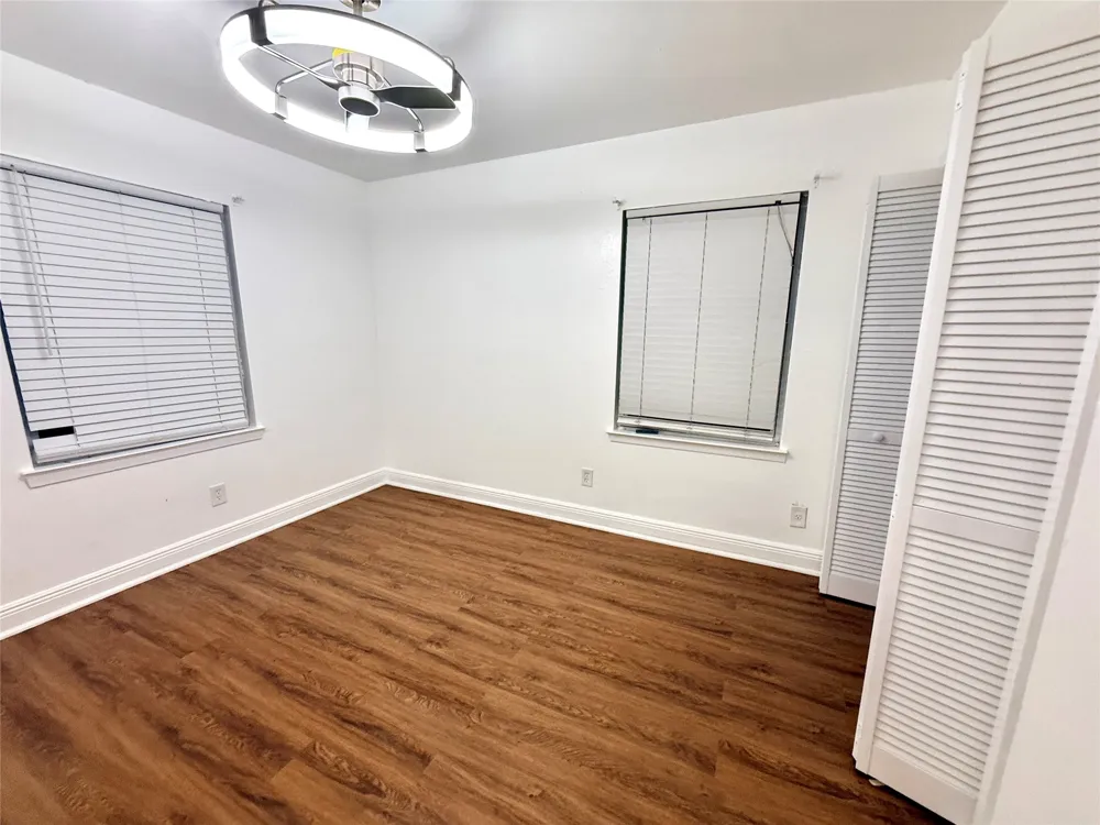 10870 Cassandra Way Dallas, TX 75228