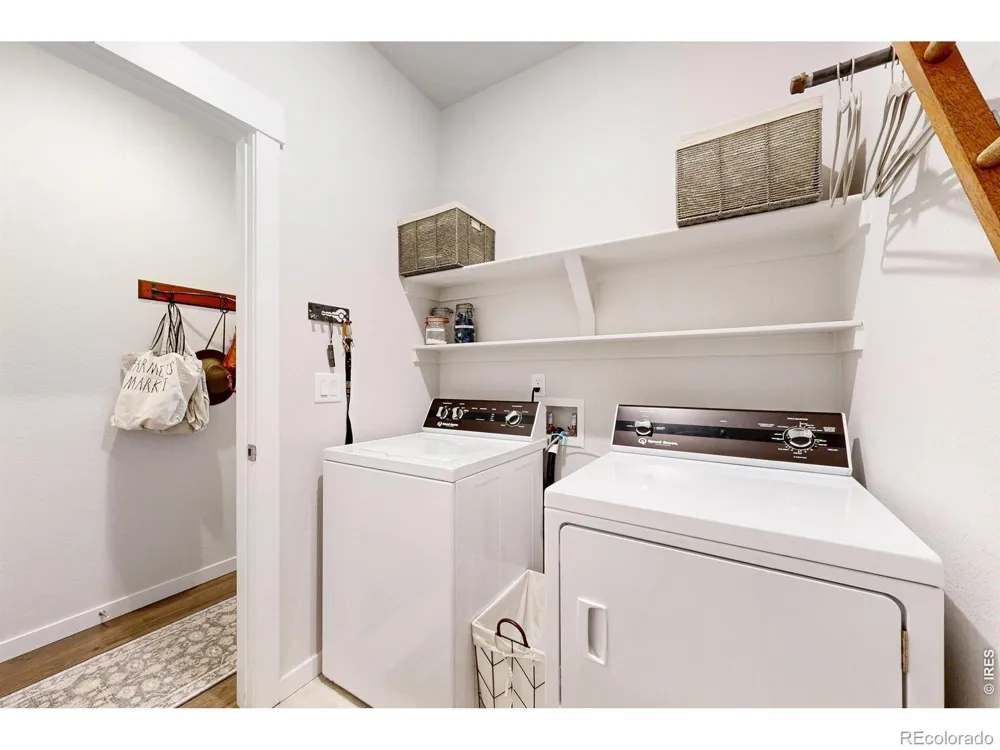 360 Capitol Reef Street Berthoud, CO 80513
