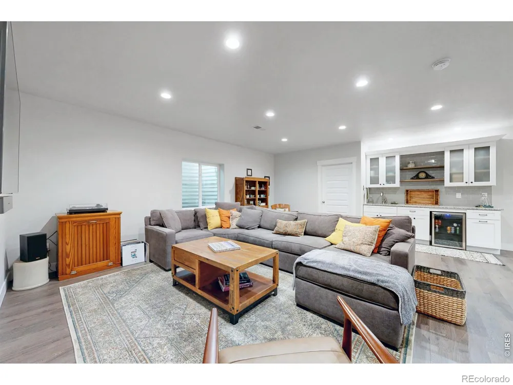 360 Capitol Reef Street Berthoud, CO 80513