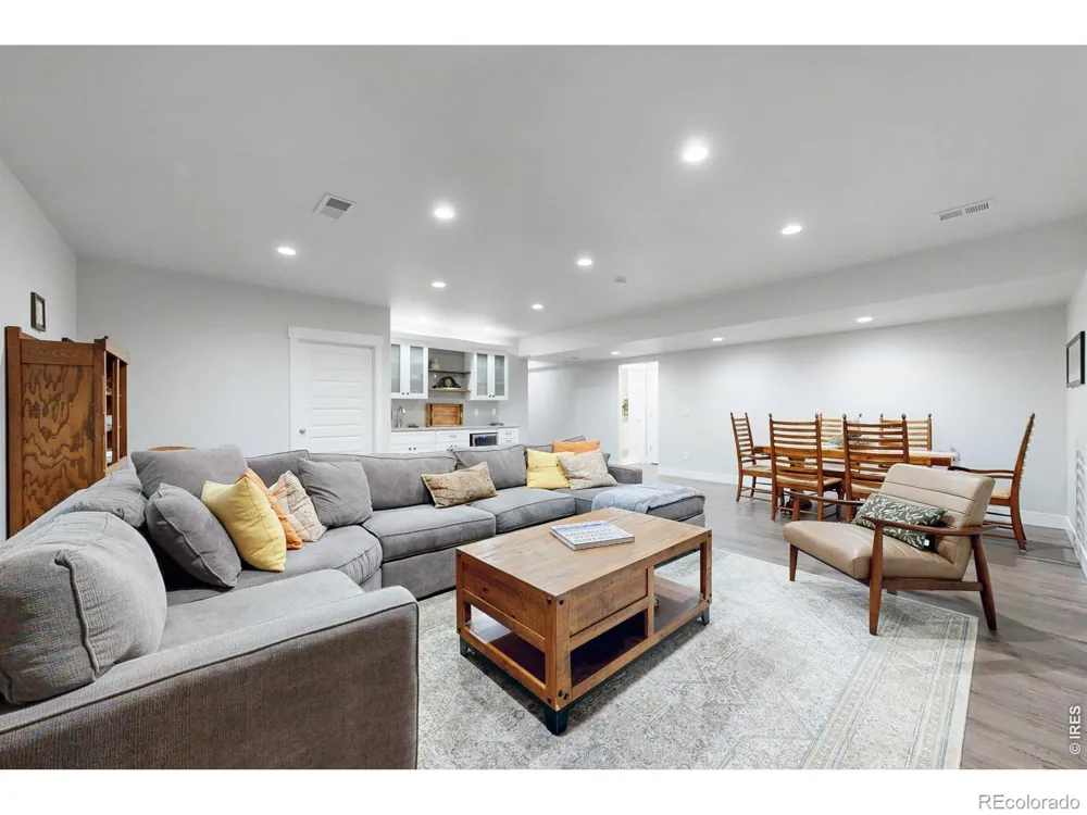360 Capitol Reef Street Berthoud, CO 80513
