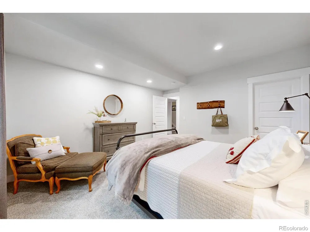 360 Capitol Reef Street Berthoud, CO 80513
