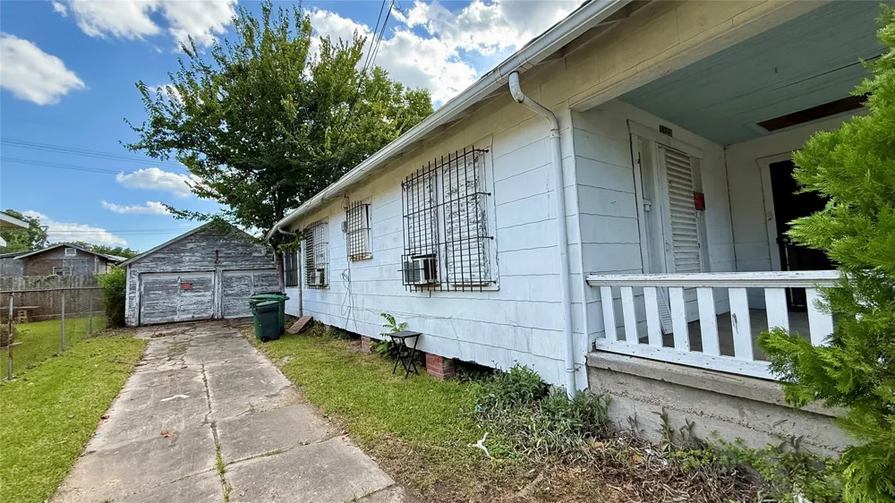 6722 Avenue E Houston, TX 77011