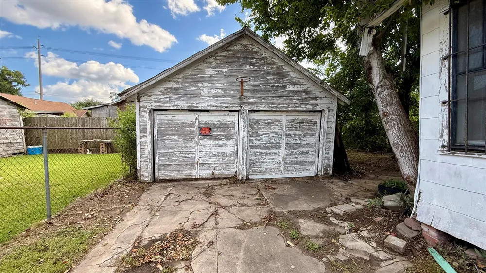 6722 Avenue E Houston, TX 77011