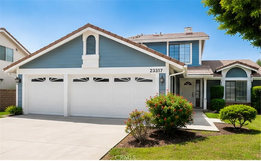 23317 Saticoy Street Canoga Park, CA 91304