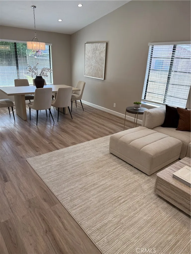 23317 Saticoy Street Canoga Park, CA 91304