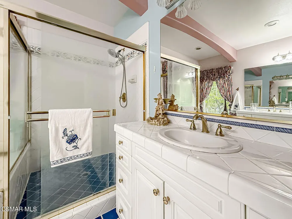 290 Culview Court Simi Valley, CA 93065