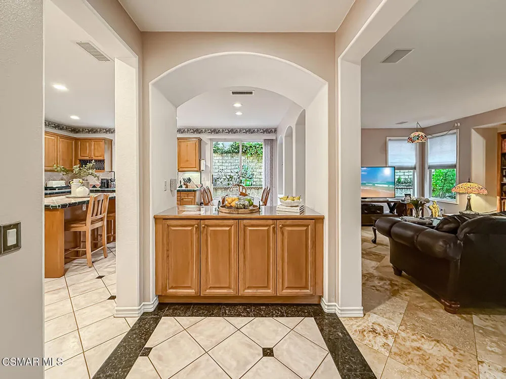290 Culview Court Simi Valley, CA 93065