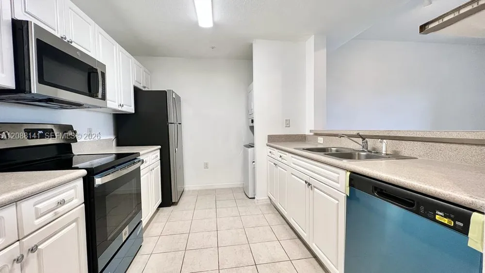 1203 Town Center Dr #415 Jupiter, FL 33458
