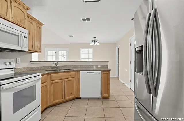 5769 Grand Lake Cir Robstown, TX 78380