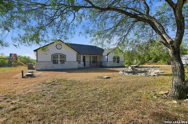 5769 Grand Lake Cir Robstown, TX 78380