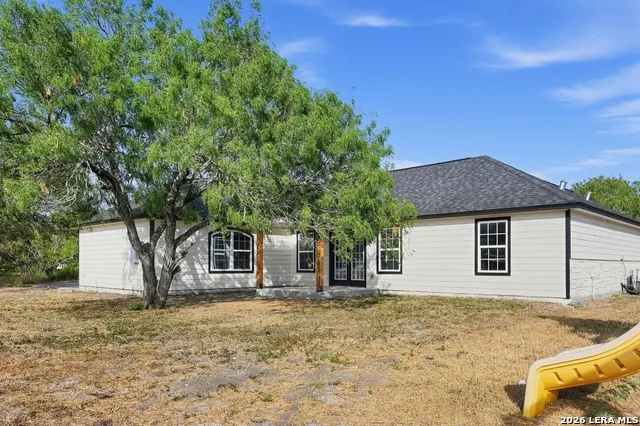 5769 Grand Lake Cir Robstown, TX 78380