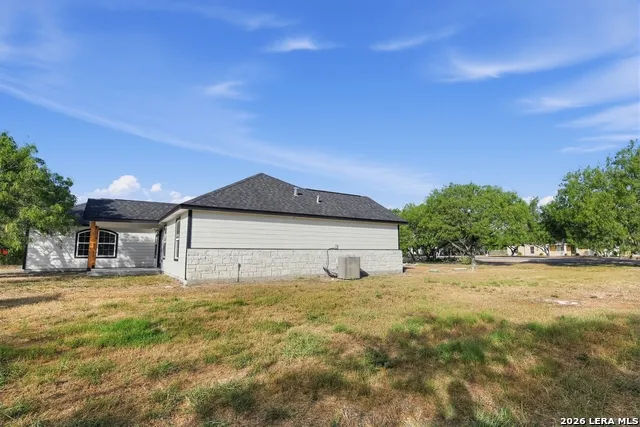 5769 Grand Lake Cir Robstown, TX 78380