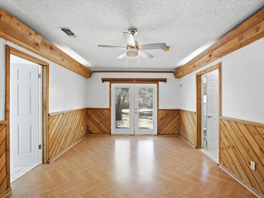 7905 Ella Young Drive Lakeside, TX 76135