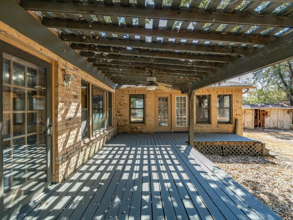 7905 Ella Young Drive Lakeside, TX 76135