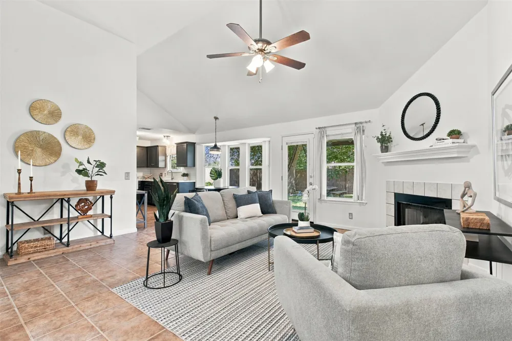 509 MORNING DOVE DRIVE Hutto, TX 78634