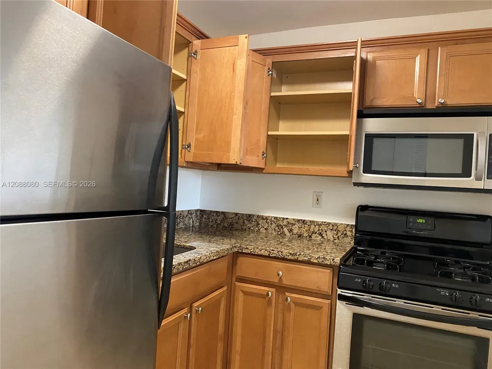 14500 SW 88th Ave #224 Palmetto Bay, FL 33176