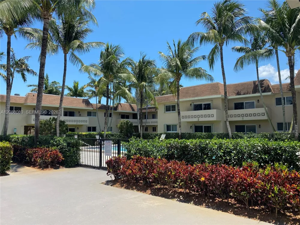 14500 SW 88th Ave #224 Palmetto Bay, FL 33176