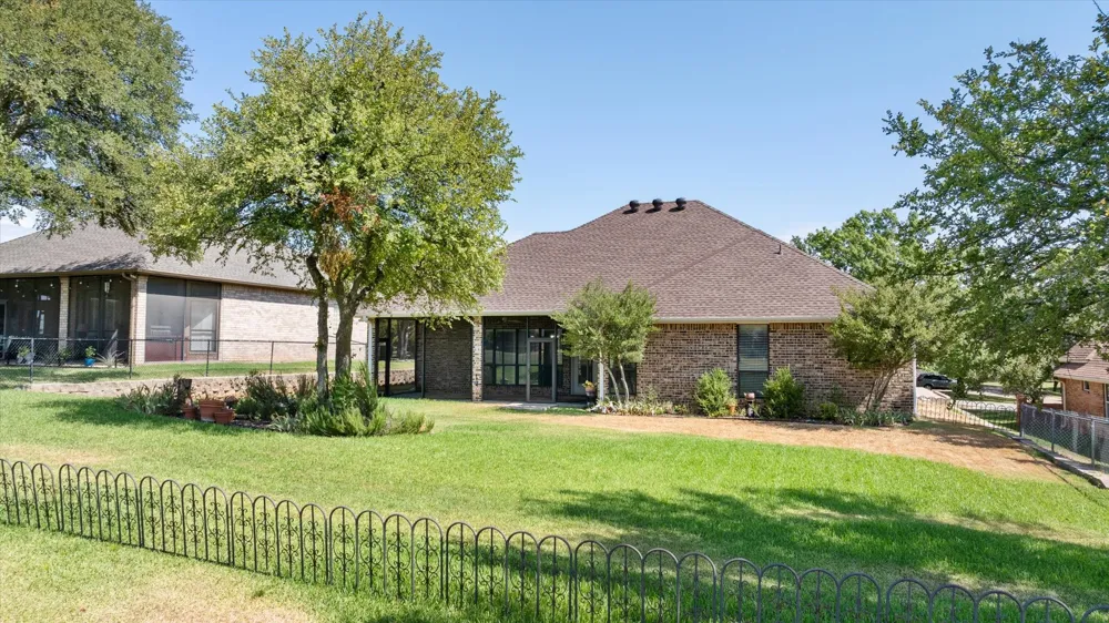 8712 Bellechase Road Granbury, TX 76049