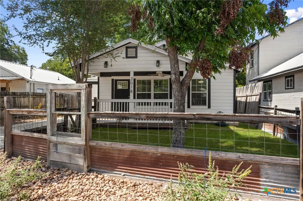 2018 Katy Street New Braunfels, TX 78130