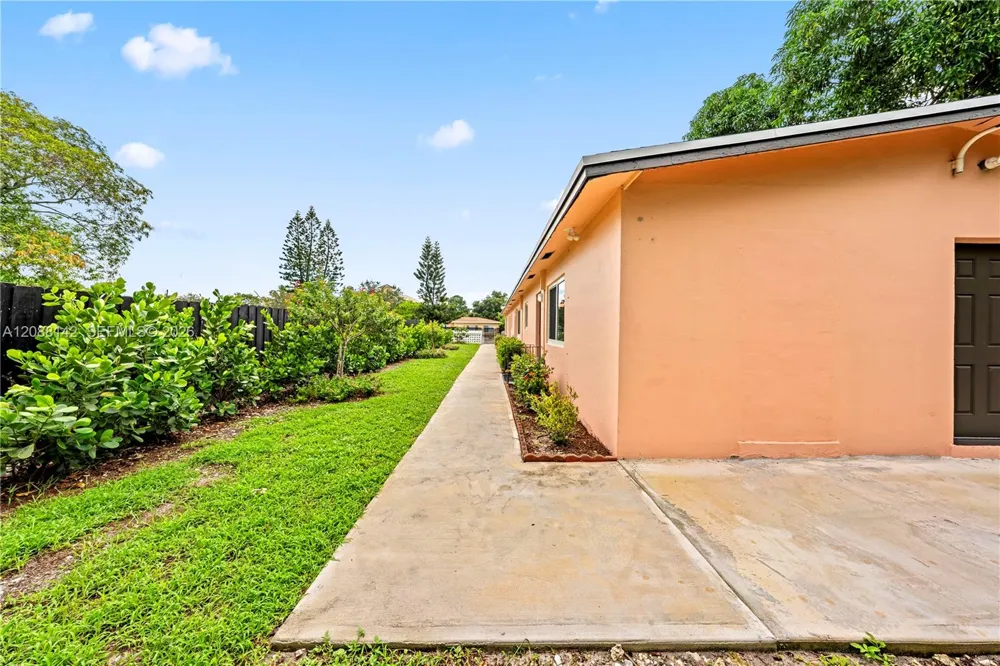 612 NW 10th Ter #C Fort Lauderdale, FL 33311