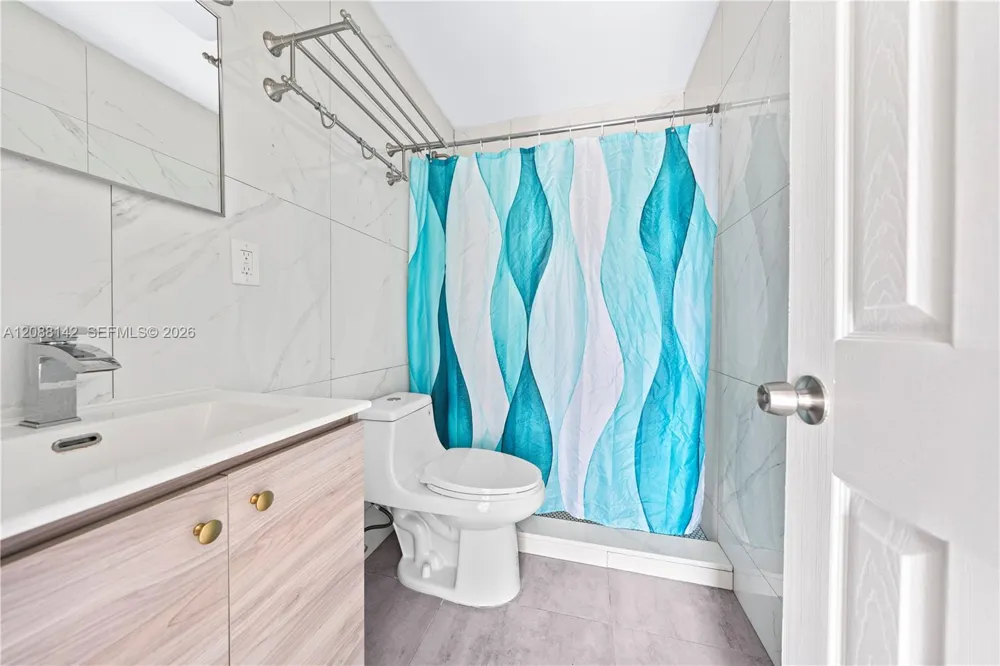 612 NW 10th Ter #C Fort Lauderdale, FL 33311