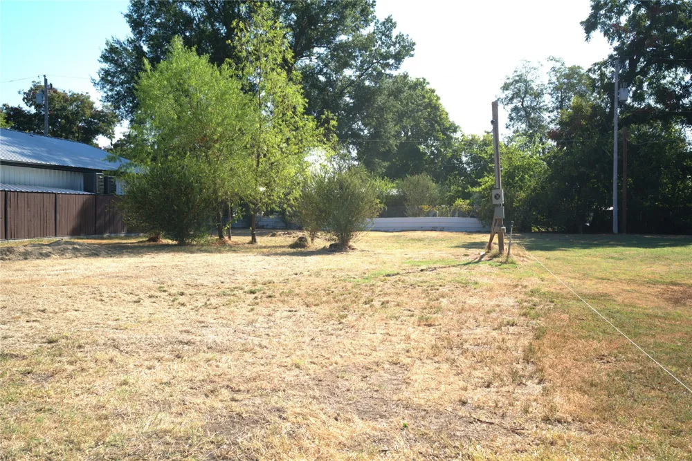 130 Cedar Blossom, TX 75416