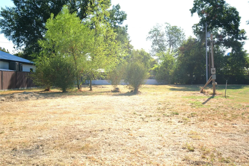 130 Cedar Blossom, TX 75416