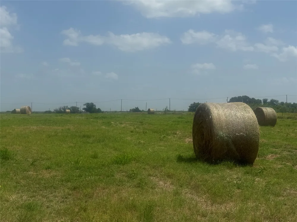 NW County RD 0070 Road Corsicana, TX 75110