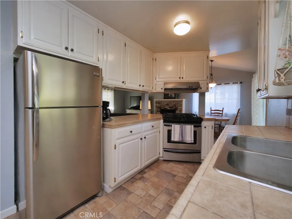 23276 cypress point Ripon, CA 95366