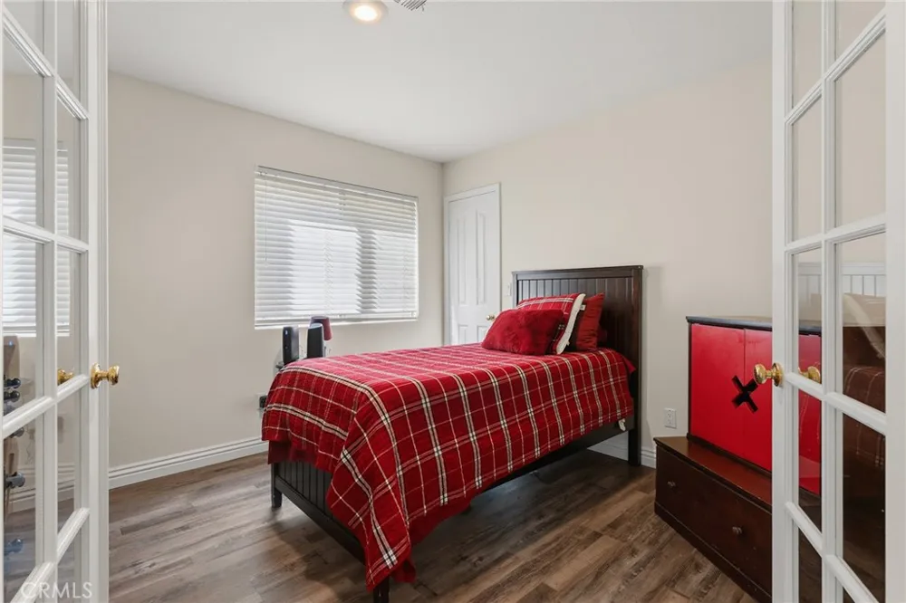 3806 Lost Springs Calabasas, CA 91301