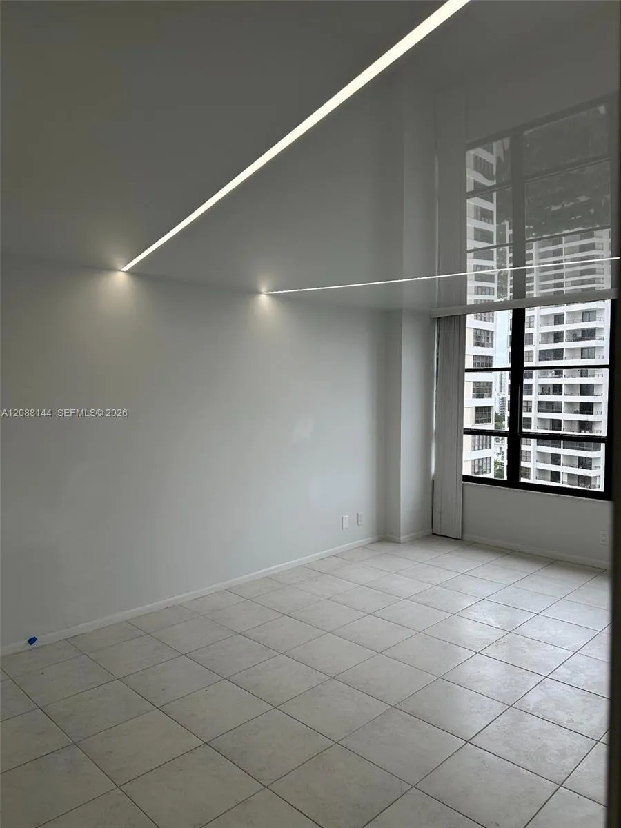 600 Three Islands Blvd #1113 Hallandale Beach, FL 33009