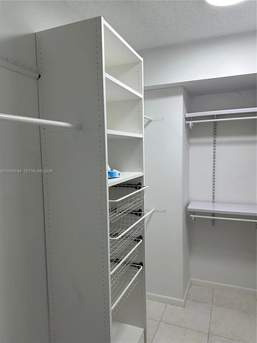 600 Three Islands Blvd #1113 Hallandale Beach, FL 33009