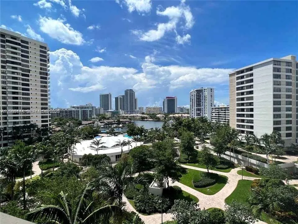 600 Three Islands Blvd #1113 Hallandale Beach, FL 33009