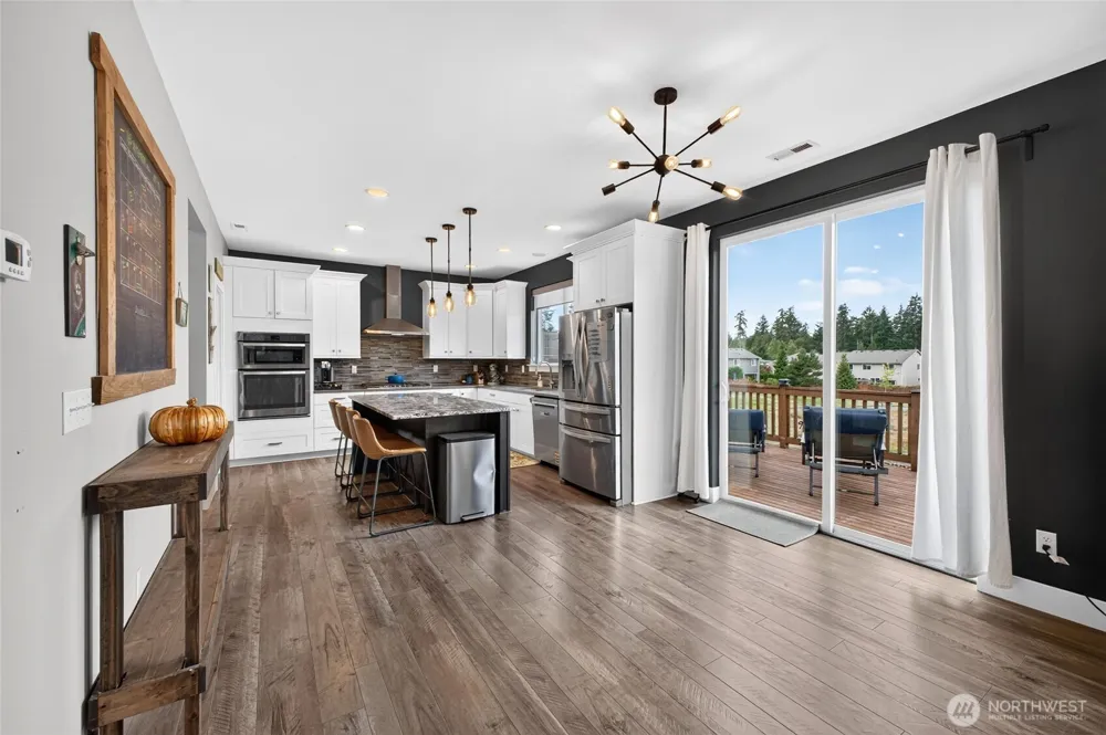 10230 Sentinel Loop Gig Harbor, WA 98332