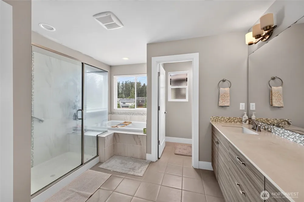 10230 Sentinel Loop Gig Harbor, WA 98332