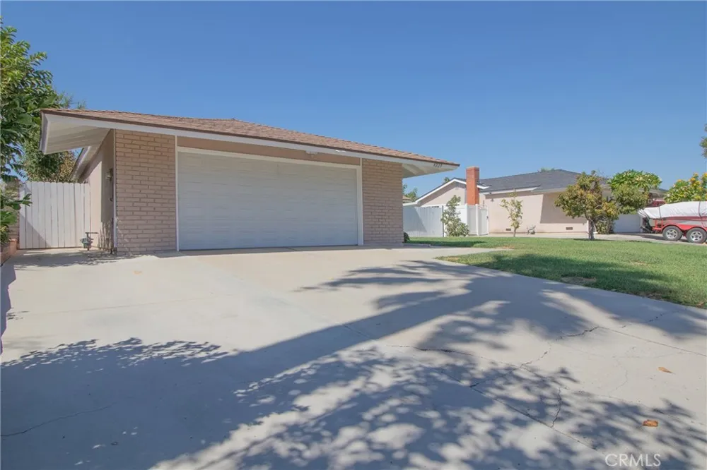 9229 Delano Drive Riverside, CA 92503