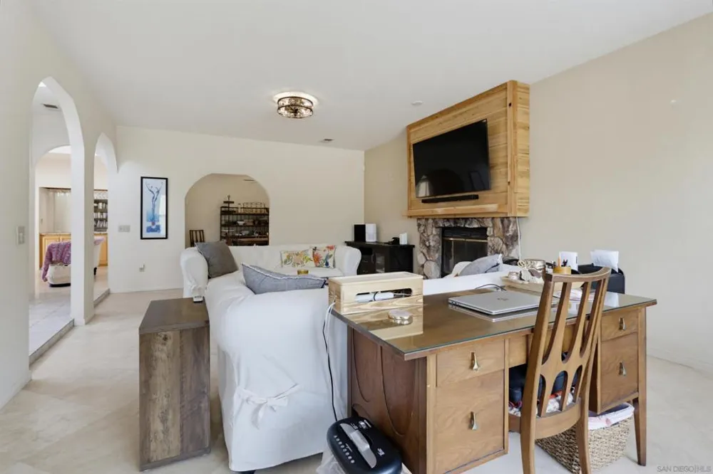 16819 Daza Dr Ramona, CA 92065