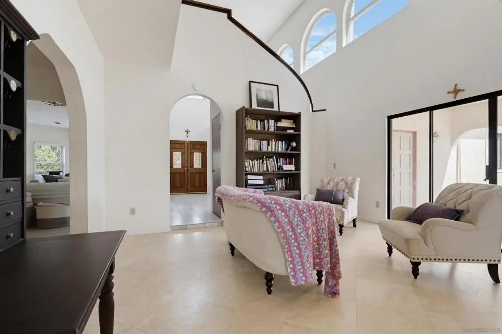 16819 Daza Dr Ramona, CA 92065