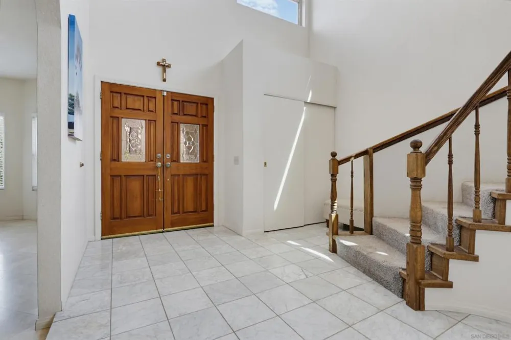 16819 Daza Dr Ramona, CA 92065