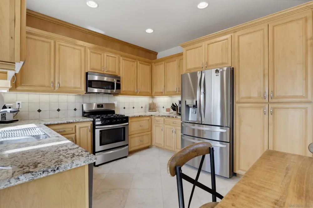 16819 Daza Dr Ramona, CA 92065