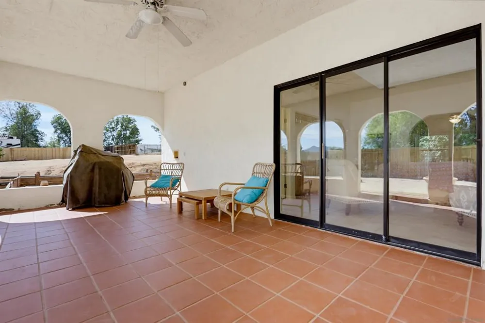 16819 Daza Dr Ramona, CA 92065